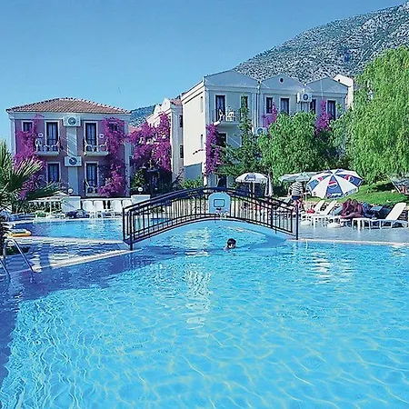 Big Rose Hotel 3*